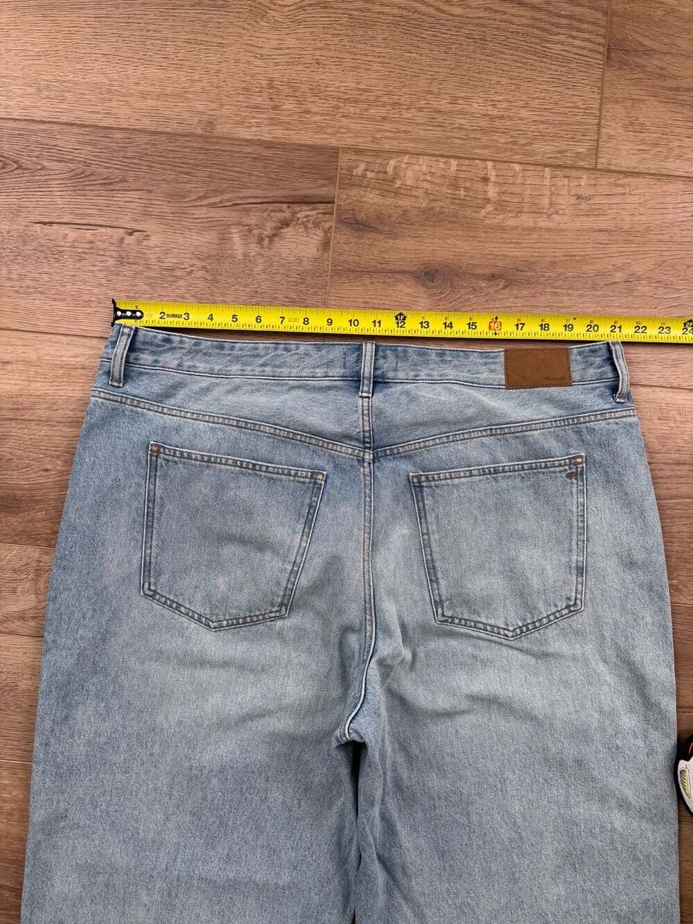 Madewell Low-Slung Straight Criss-Cross Waist Jeans 18W Light Wash NWT - Picture 10 of 14
